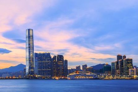 香港移民潮又要开始了，草根“外逃”，精英为什么不愿离开?